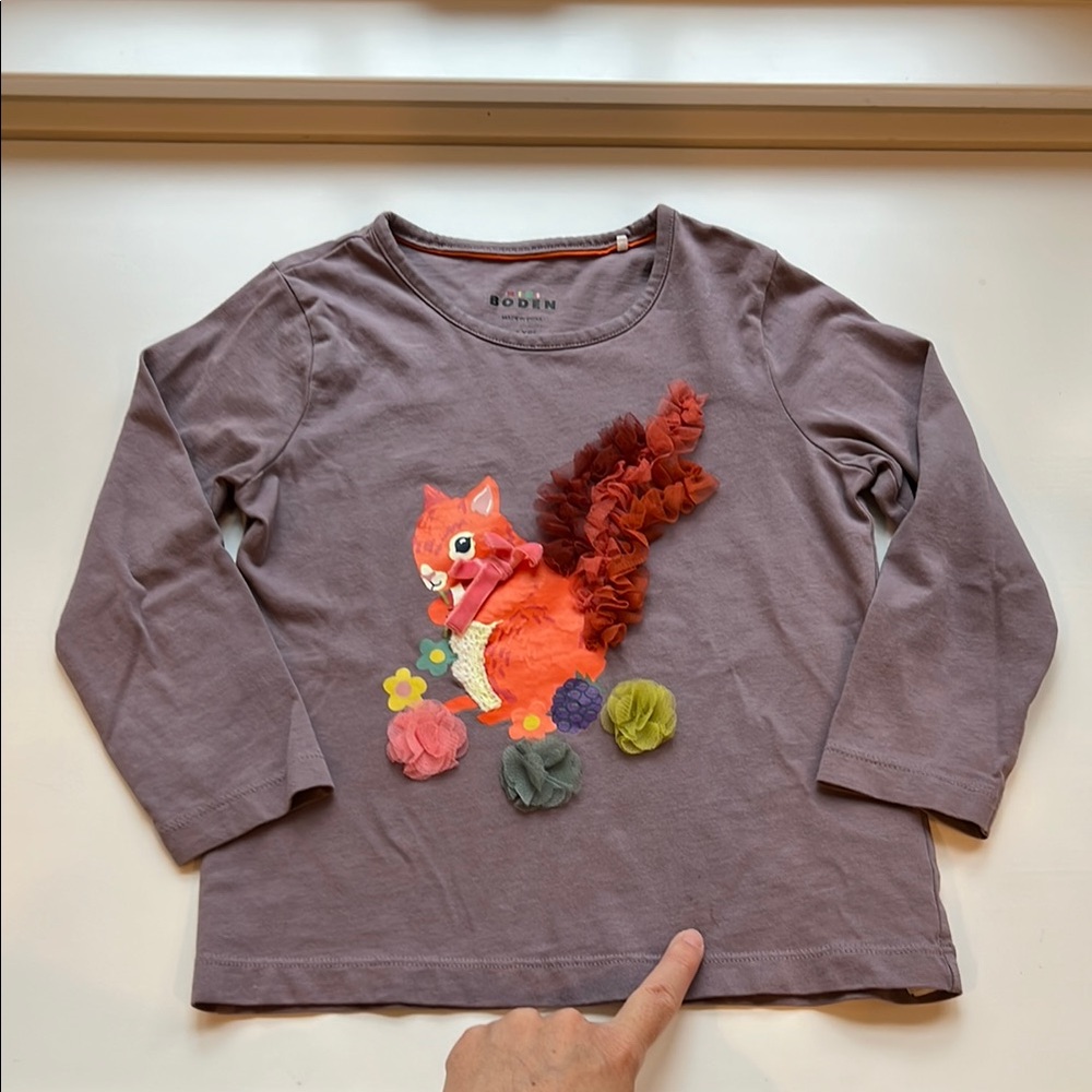 Boden Kids Squirrel Graphic Top - Purple